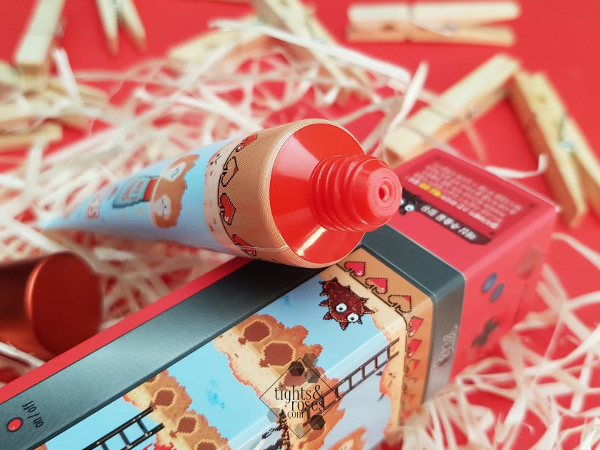 Праймер Skin Lier Primer от Elisavecca: Увлажнение и матовость Праймер Skin Lier Primer от Elisavecca: Увлажнение и матовость