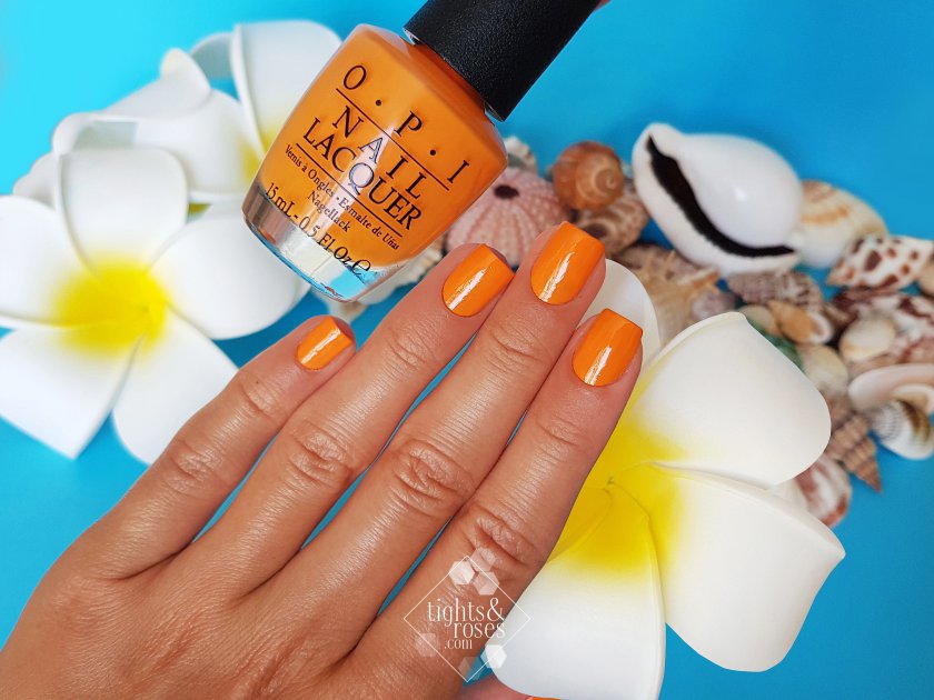 Маникюр с летних островов Фиджи: OPI Exotic Birds Do Not Tweet и OPI No Tan Lines