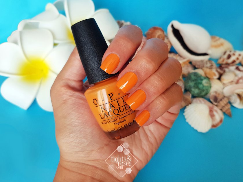 Маникюр с летних островов Фиджи: OPI Exotic Birds Do Not Tweet и OPI No Tan Lines