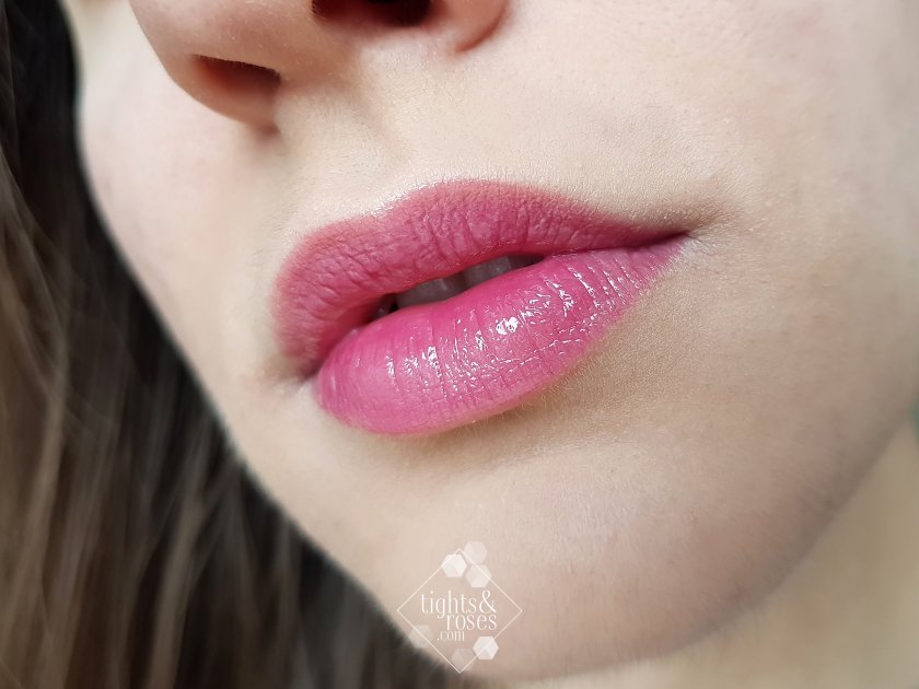 Неожиданный фаворит - блеск для губ Lacquer Gloss в оттенке RS 306 от Shiseido